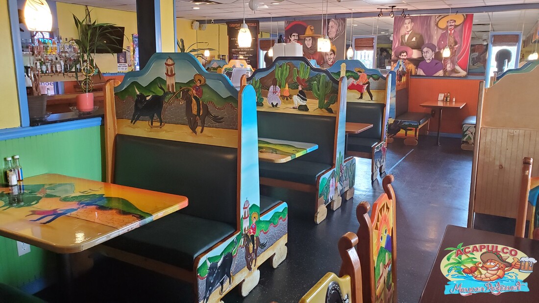 dine-in booths at acapulco mexican restaurant